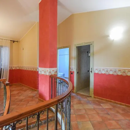Holiday home 4 Bedroom Awesome In *
