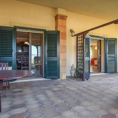 4 Bedroom Awesome In