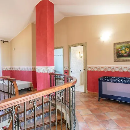 4 Bedroom Awesome In * Brucoli