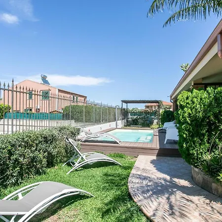 4 Bedroom Awesome In * Brucoli